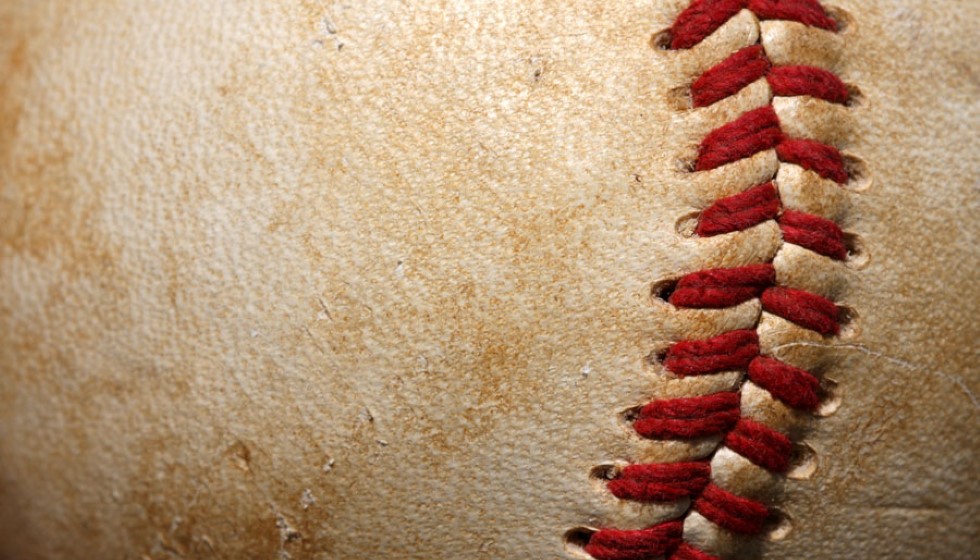 Mariners Welcome Donovan Solano's Versatility to Boost 2025 Campaign
