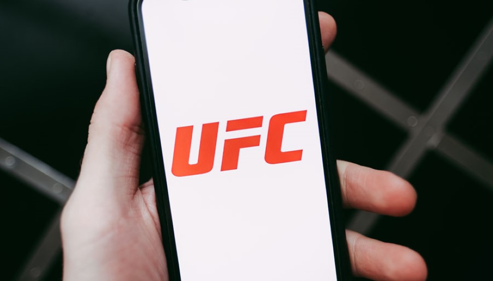 Deiveson Figueiredo Impresses in Bantamweight Victory Over Marlon Vera at UFC Fight Night